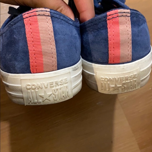 navy Blue Converse - Picture 2 of 3